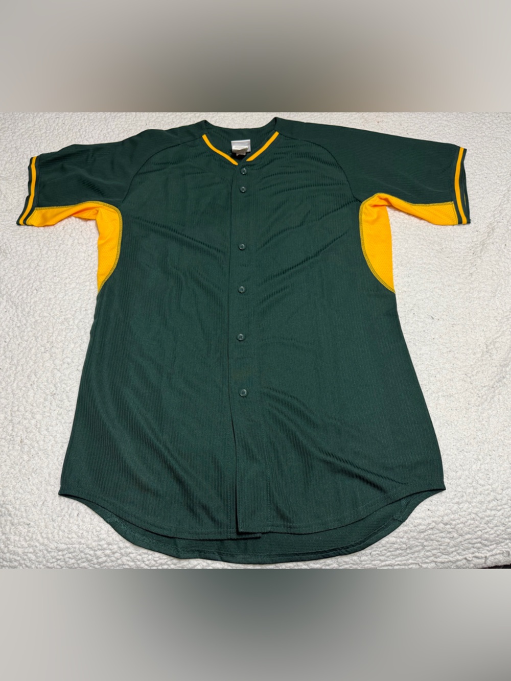 Majestic Cool Base Full Button Ribbed Men's Baseball Jersey Oakland Large NWOT